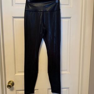 Black Shiny Leggings